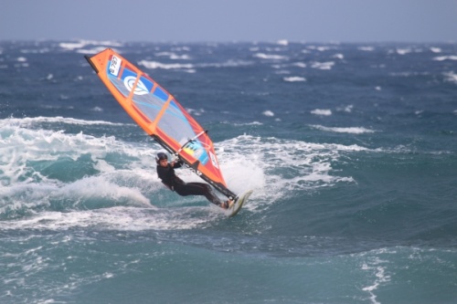 Wave windsurfing 35 knots of wind El Cabezo El Medano 28-09-2021